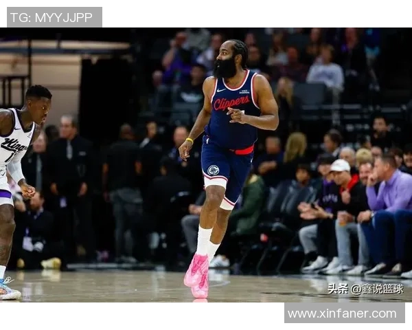 快船引援全军覆没！科林斯上首发崩盘，大洛比尔神经刀，保罗纯废